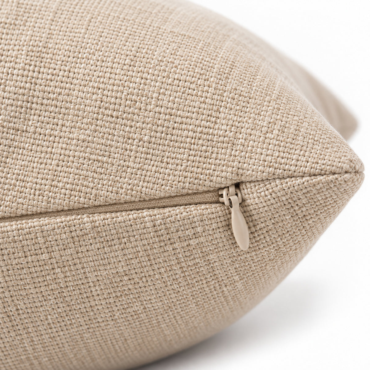 Beige kussenhoes met geweven structuur, 45 × 45 cm